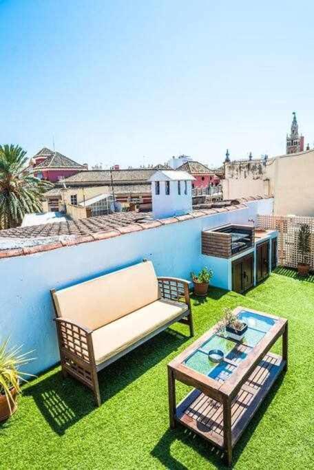 Atico Con Piscina Junto Catedral De * Sewilla